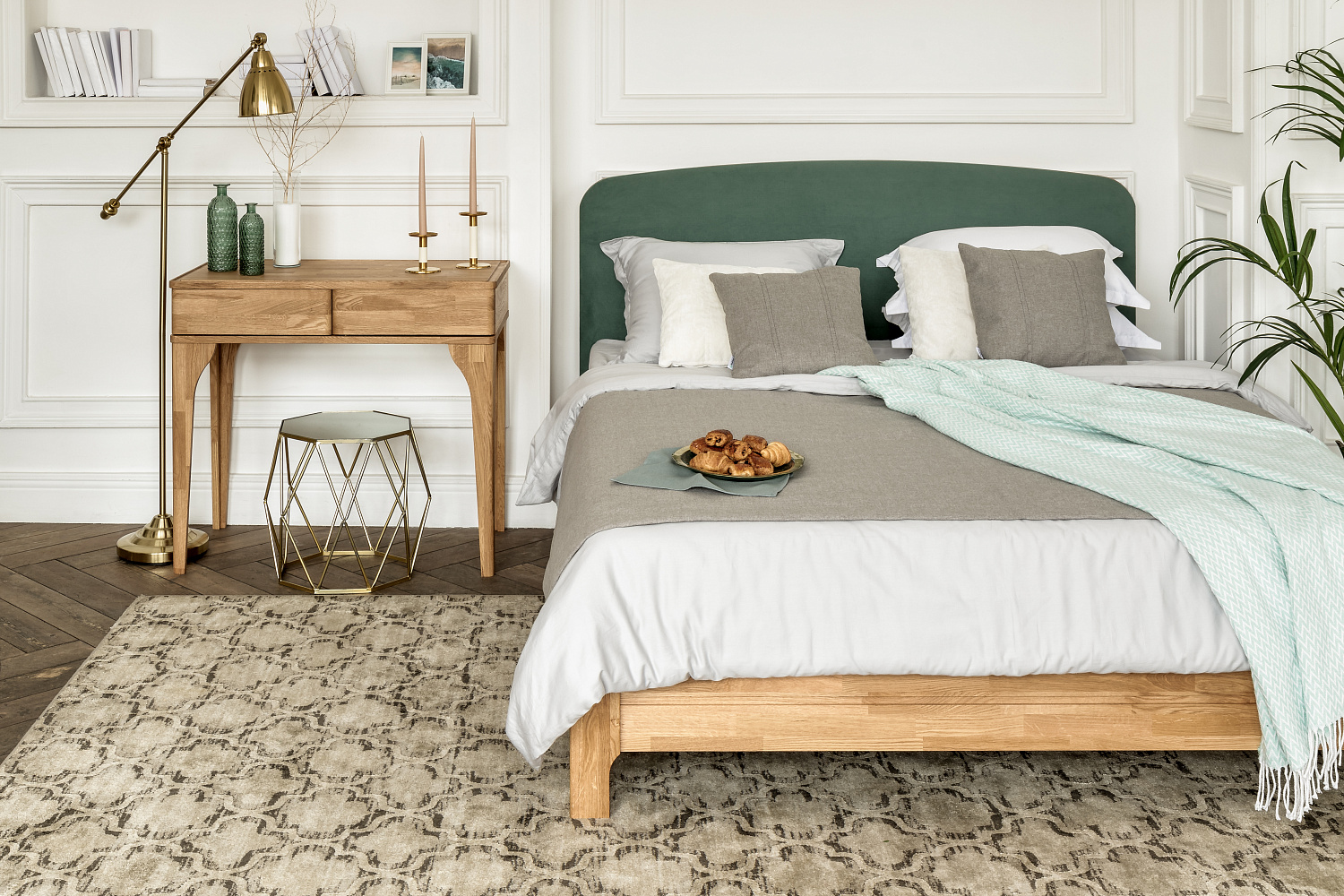 Мебель для спальни из массива от Компании Райтон