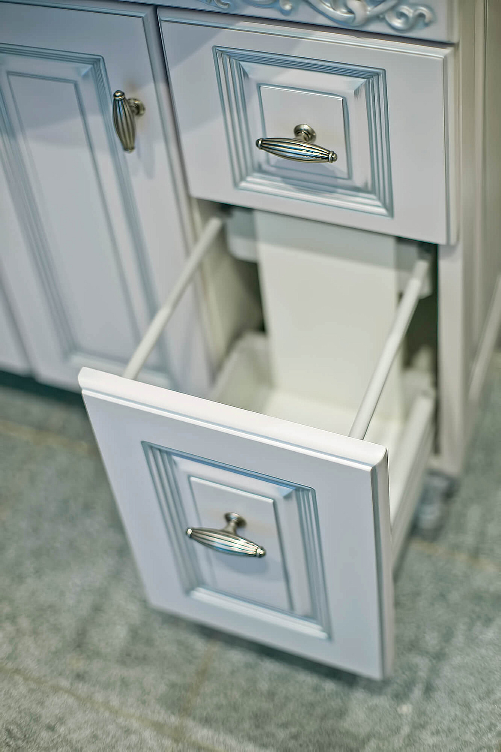 Мебель в ванную комнату Ладос Мебель