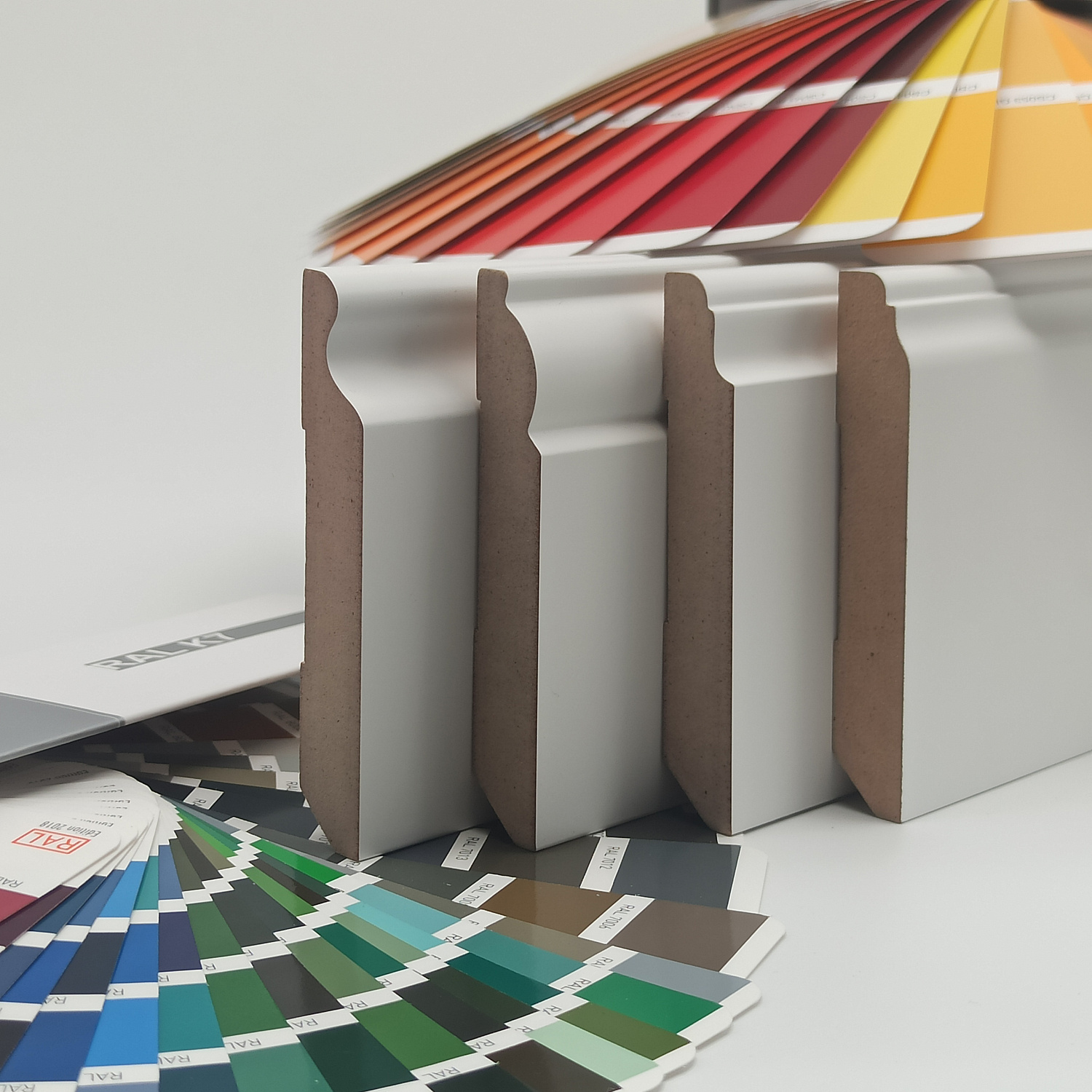 Дизайнерские МДФ плинтуса для дома Luxury Wood Decor